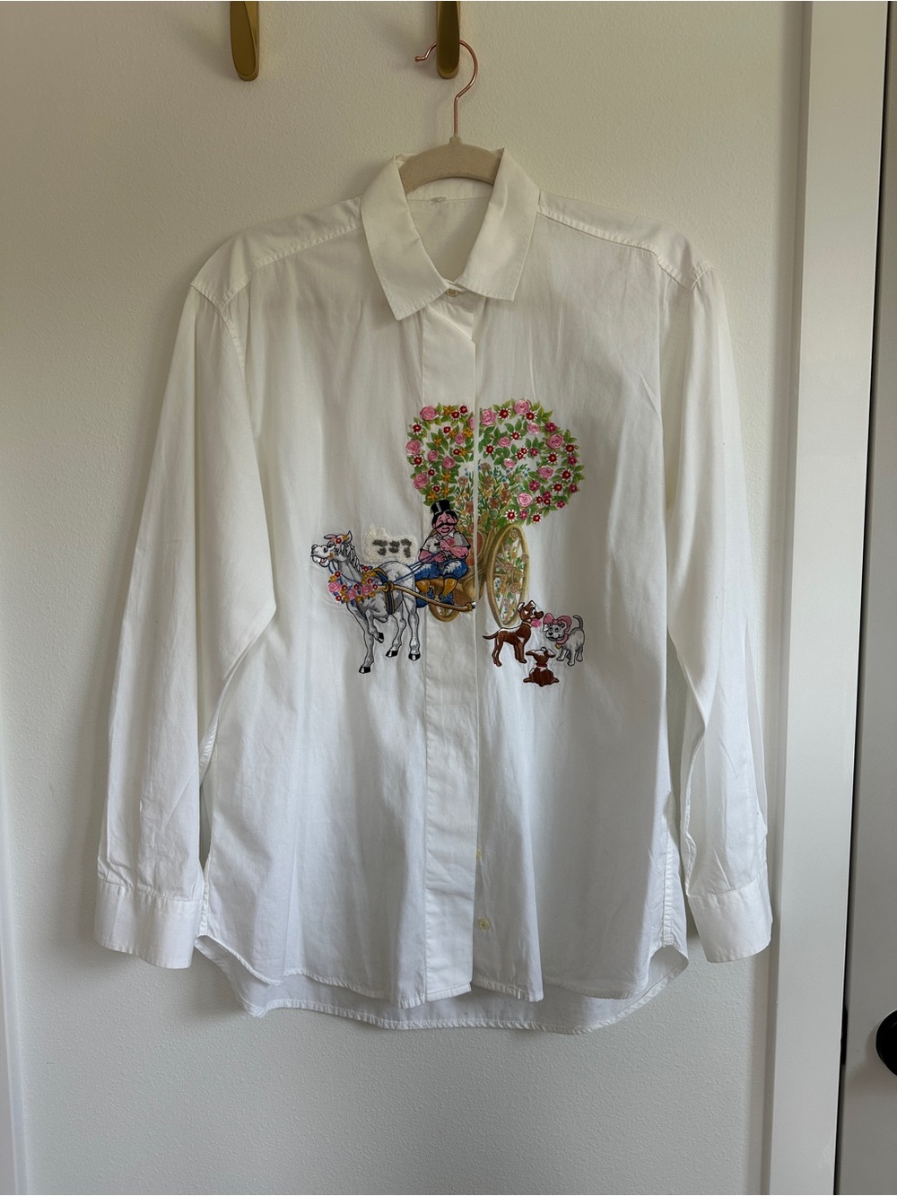Vintage Emmanuel Schvili Embroidered Cartoon Carriage Button-Up Shirt